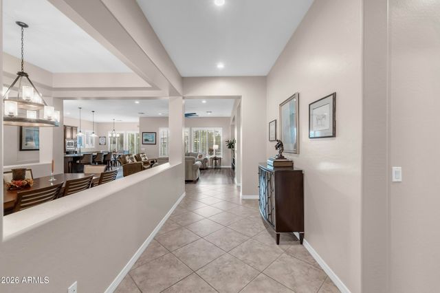 4390 S WHITE Drive, Chandler, AZ 85249