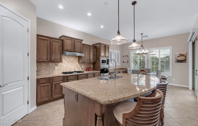 4390 S WHITE Drive, Chandler, AZ 85249