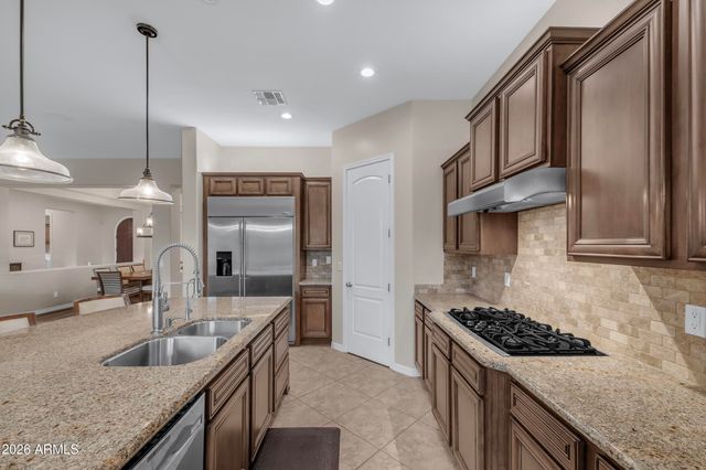 4390 S WHITE Drive, Chandler, AZ 85249