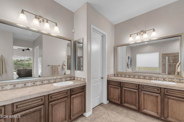 4390 S WHITE Drive, Chandler, AZ 85249