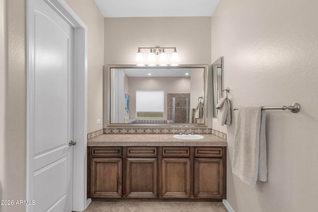 4390 S WHITE Drive, Chandler, AZ 85249
