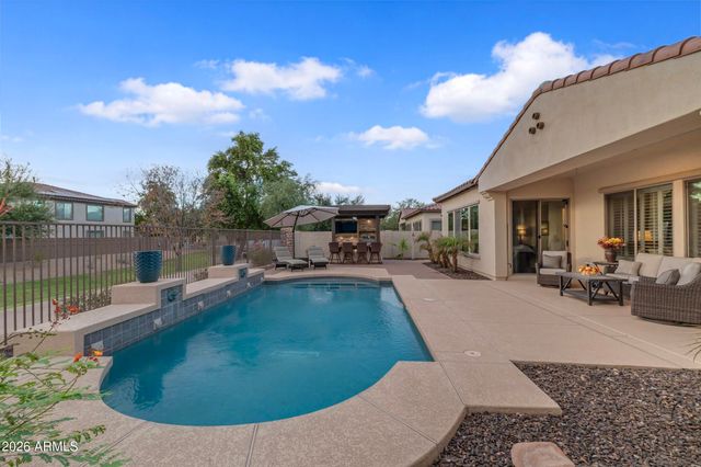 4390 S WHITE Drive, Chandler, AZ 85249