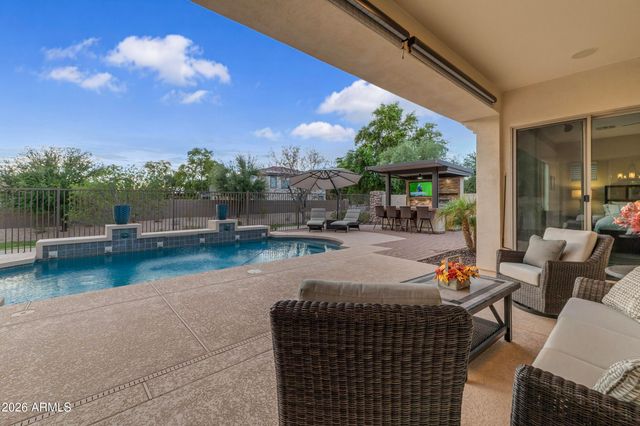 4390 S WHITE Drive, Chandler, AZ 85249