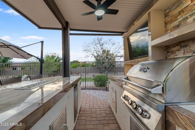 4390 S WHITE Drive, Chandler, AZ 85249