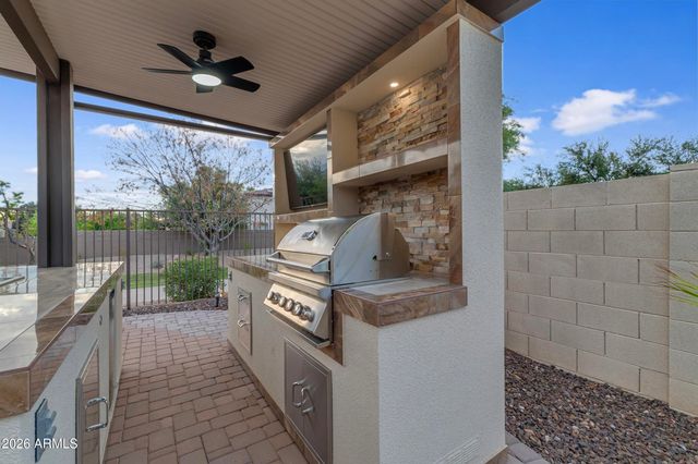 4390 S WHITE Drive, Chandler, AZ 85249