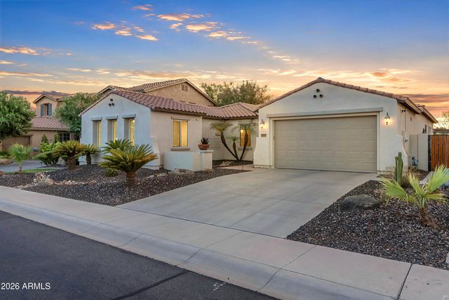 4390 S WHITE Drive, Chandler, AZ 85249