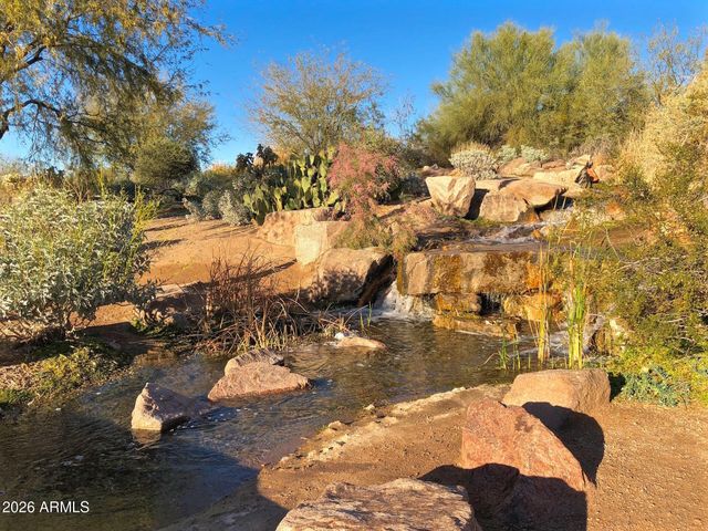 4390 S WHITE Drive, Chandler, AZ 85249