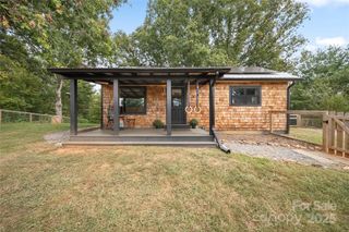 20 Indian Camp Branch Road, Weaverville, NC 28787