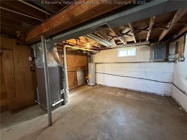 4819 Hickory Street, South Charleston, WV 25309