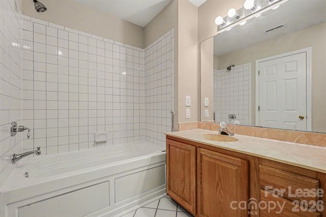 841 W 4th Street, Charlotte, NC 28202