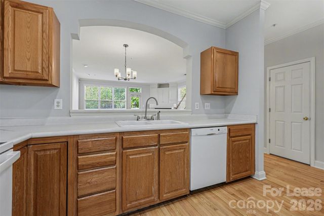 841 W 4th Street, Charlotte, NC 28202