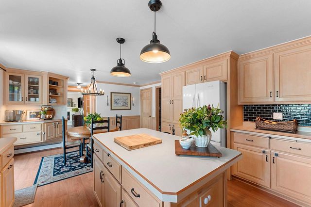 1724 MURPHY COURT, Green Bay, WI 54303