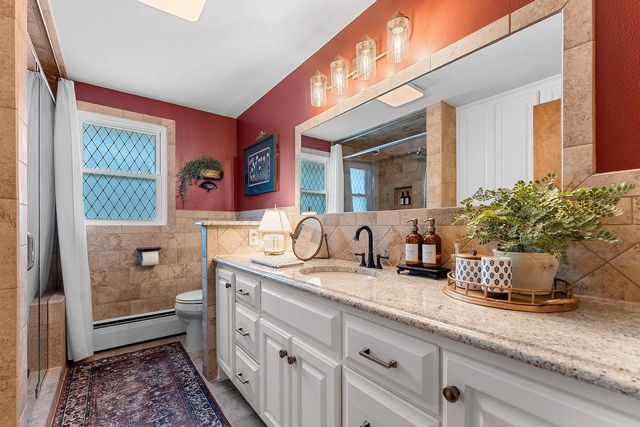 1724 MURPHY COURT, Green Bay, WI 54303