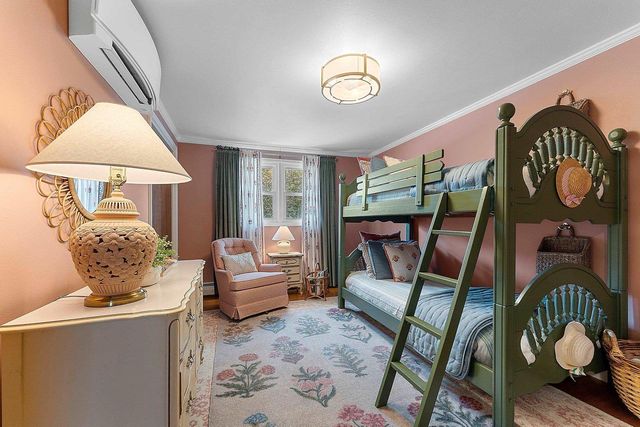 1724 MURPHY COURT, Green Bay, WI 54303
