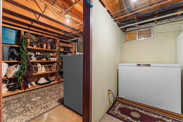 1724 MURPHY COURT, Green Bay, WI 54303