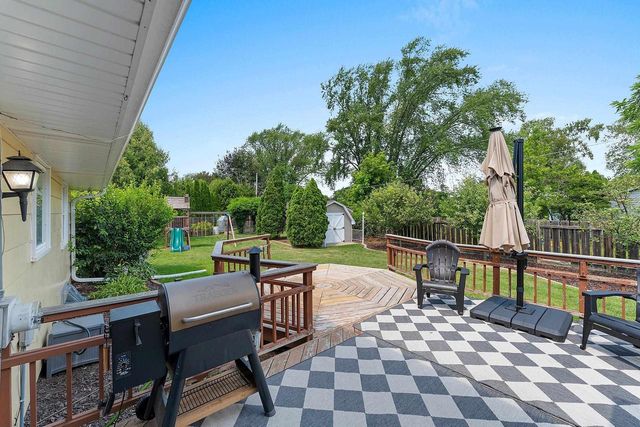 1724 MURPHY COURT, Green Bay, WI 54303