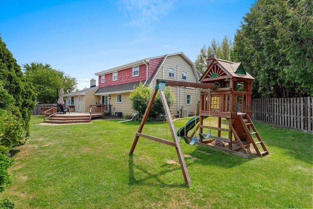 1724 MURPHY COURT, Green Bay, WI 54303