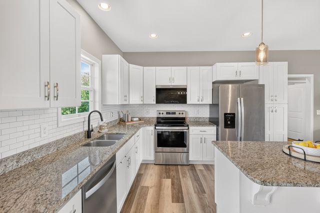 9970 Jim Cummings Hwy, Bradyville, TN 37026