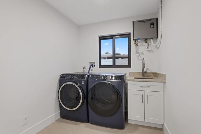 550 SW 6th Avenue, Boca Raton, FL 33486