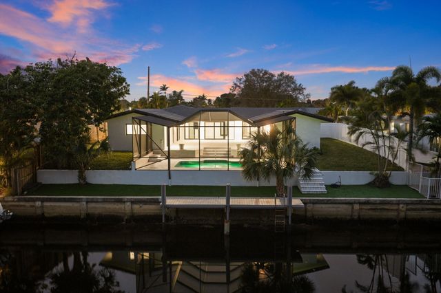 550 SW 6th Avenue, Boca Raton, FL 33486