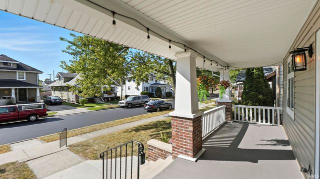 121 E Branning Avenue, Fort Wayne, IN 46806