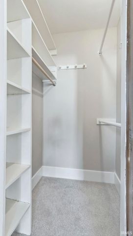 121 E Branning Avenue, Fort Wayne, IN 46806