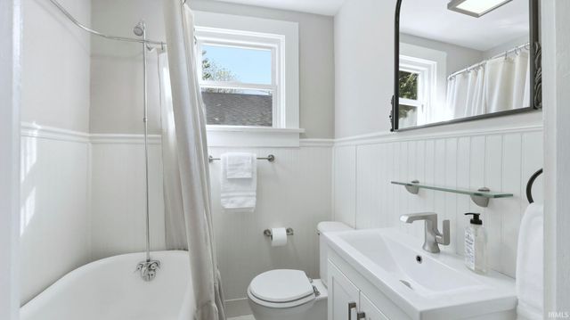 121 E Branning Avenue, Fort Wayne, IN 46806