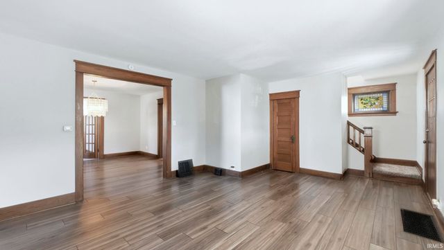 121 E Branning Avenue, Fort Wayne, IN 46806