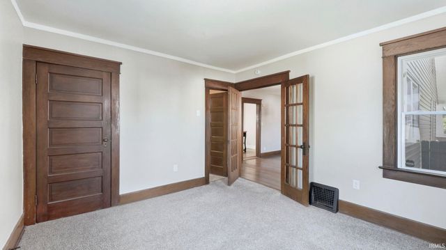 121 E Branning Avenue, Fort Wayne, IN 46806