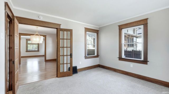 121 E Branning Avenue, Fort Wayne, IN 46806