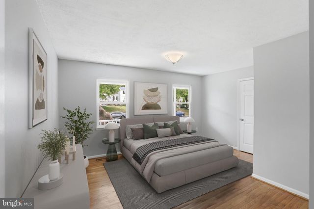8487 KIRBY ST, Manassas, VA 20110