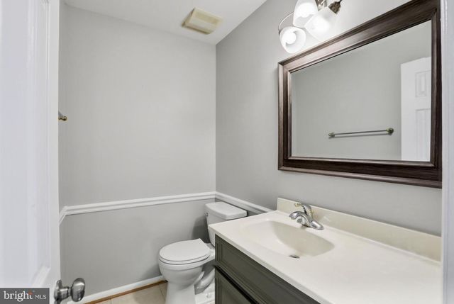 8487 KIRBY ST, Manassas, VA 20110