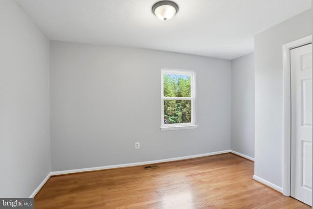 8487 KIRBY ST, Manassas, VA 20110