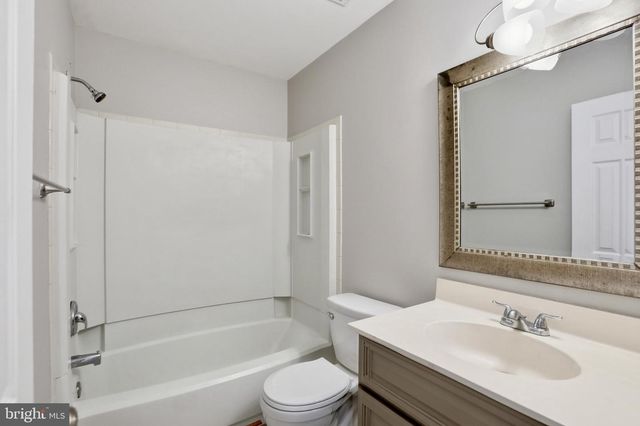 8487 KIRBY ST, Manassas, VA 20110