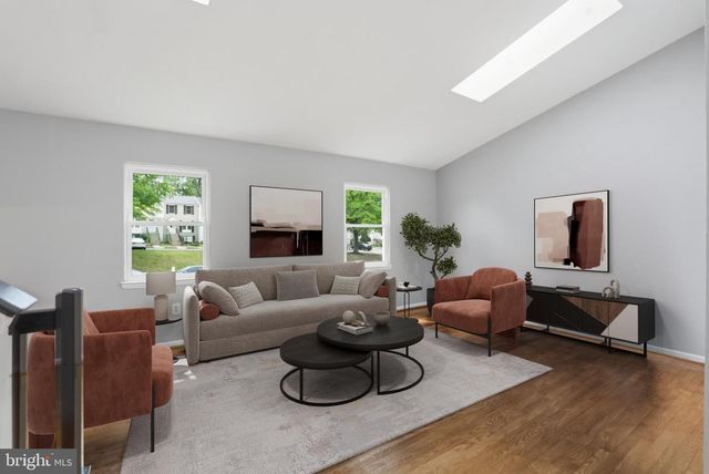 8487 KIRBY ST, Manassas, VA 20110