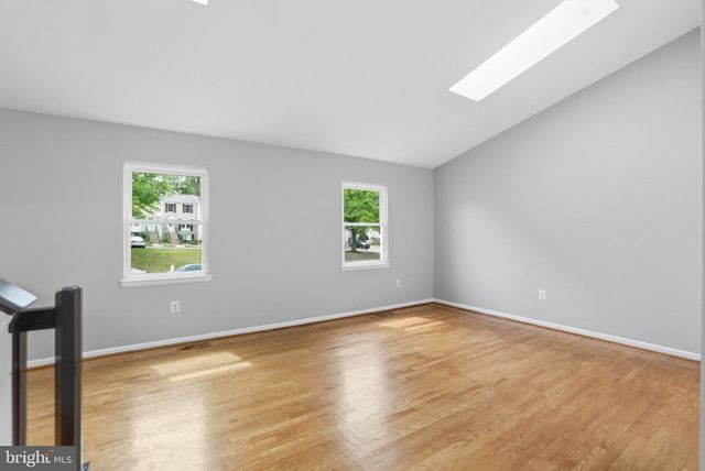 8487 KIRBY ST, Manassas, VA 20110