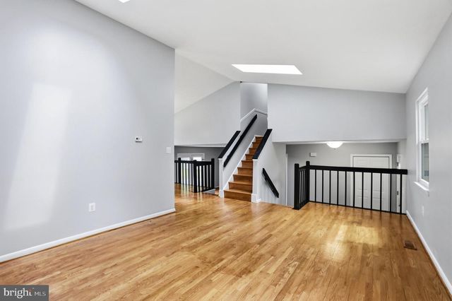 8487 KIRBY ST, Manassas, VA 20110