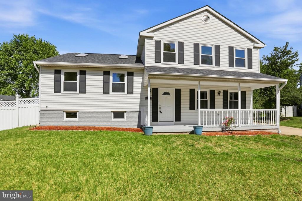 8487 KIRBY ST, Manassas, VA 20110