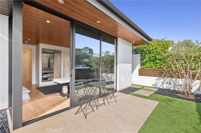 621 Malabar Drive, Corona Del Mar, CA 92625