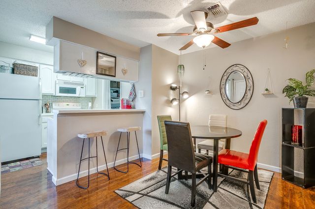 1430 Meadowood Village Drive, Fort Worth, TX 76120