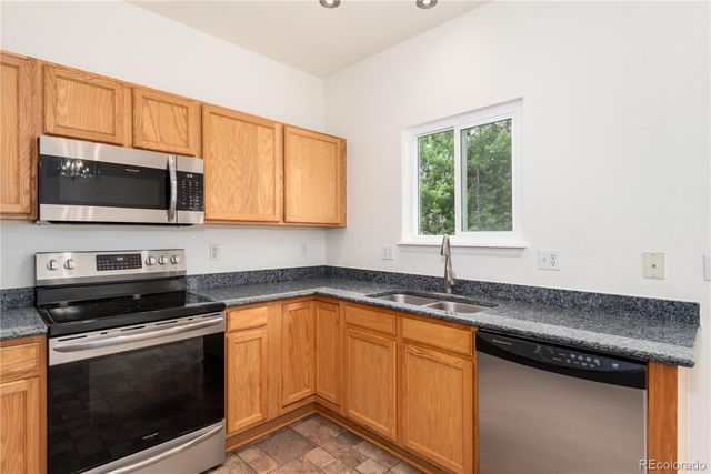 19835 E Villanova Drive, Aurora, CO 80013