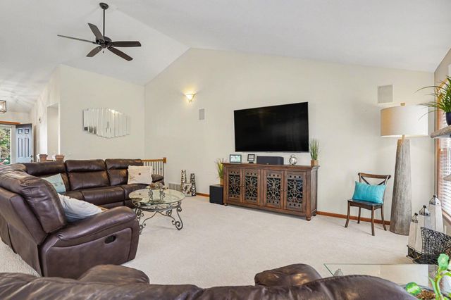 15418 Stoneridge Court, Spring Lake, MI 49456