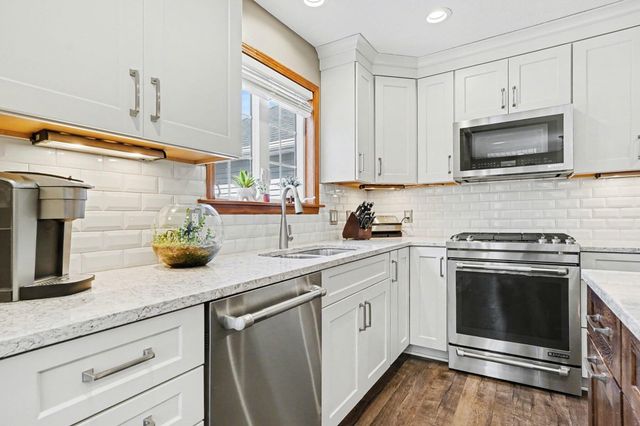 15418 Stoneridge Court, Spring Lake, MI 49456