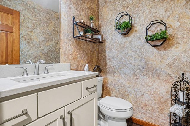 15418 Stoneridge Court, Spring Lake, MI 49456