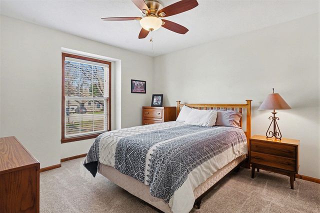 15418 Stoneridge Court, Spring Lake, MI 49456