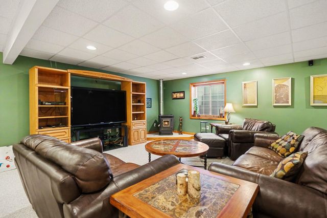 15418 Stoneridge Court, Spring Lake, MI 49456