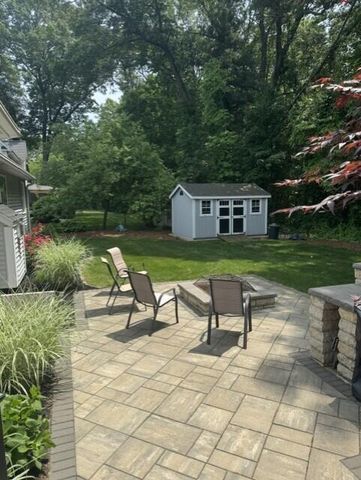 15418 Stoneridge Court, Spring Lake, MI 49456