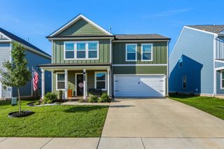 676 Cedar Brook Dr, White House, TN 37188