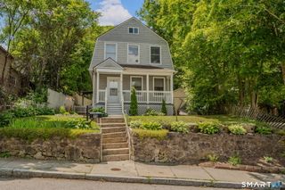 15 Elizabeth Street, Norwich, CT 06360