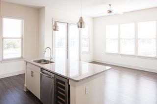 2101 W Rosedale Street 204, Fort Worth, TX 76104
